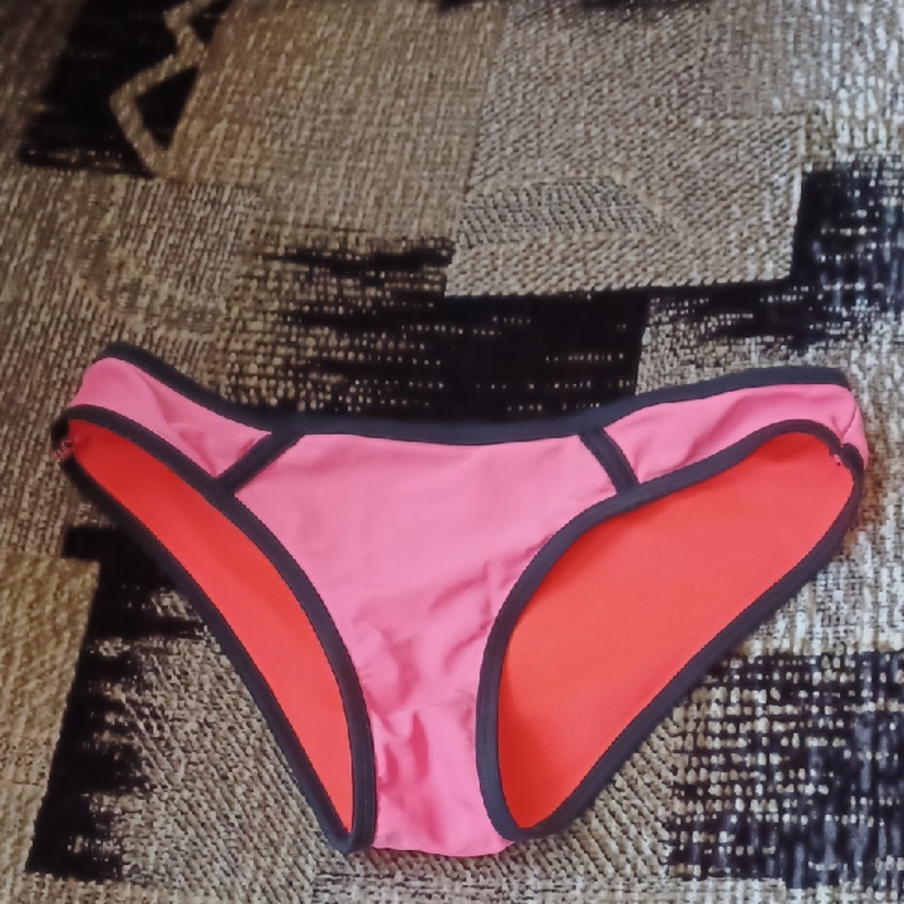 4/$30 Pink, Orange & Black Bikini Bottom - Size XS